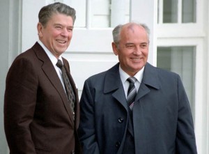 Рональд Рейган и Михаил Горбачёв